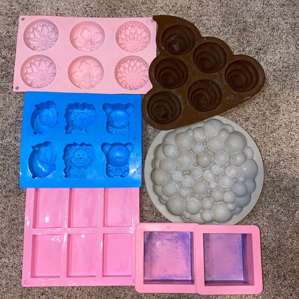 Lot of 7 GREAT Silicone Baking Molds Cake Cupcake